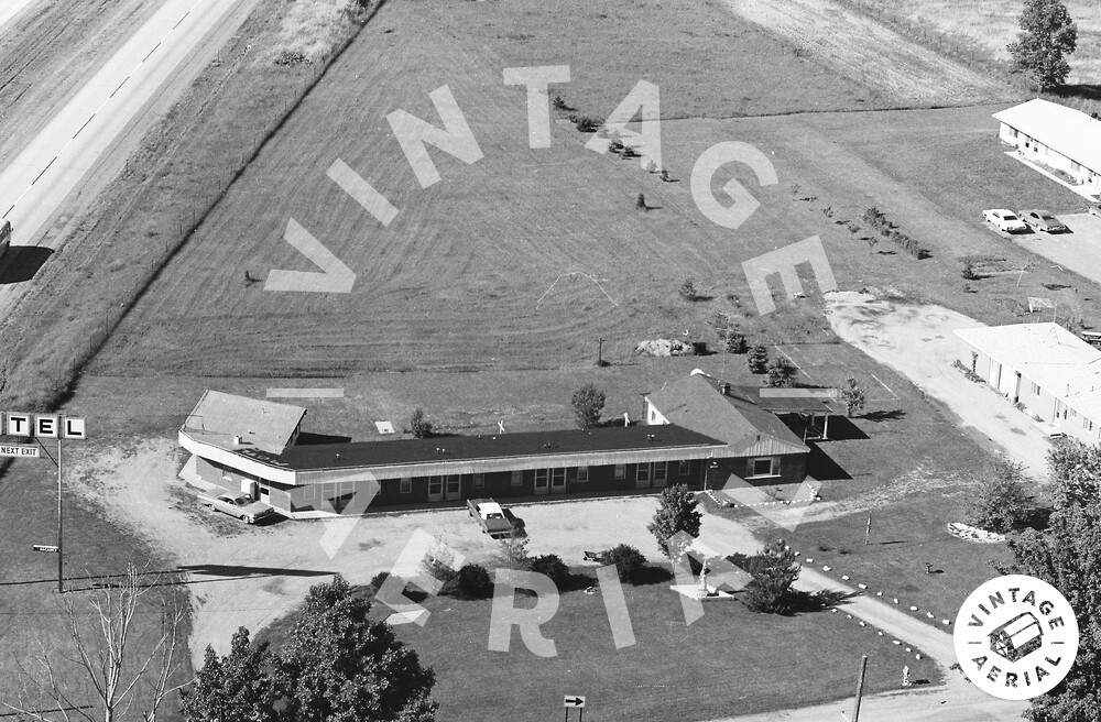 Dream Motel - 1969 Photo (newer photo)